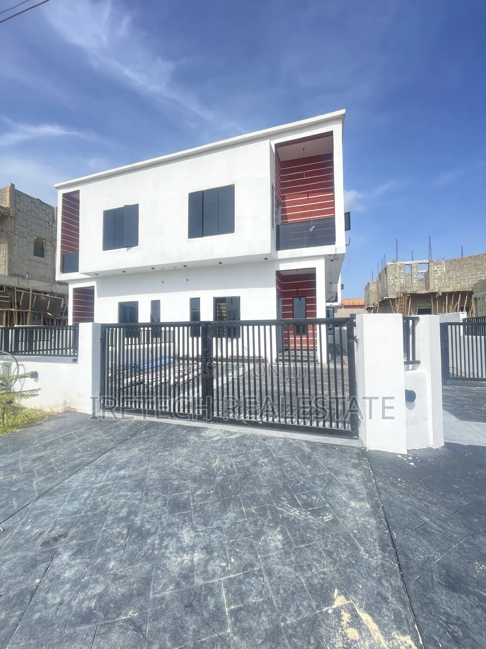 4bdrm Duplex in In A Gated Estate, Sangotedo for sale in Sangotedo
