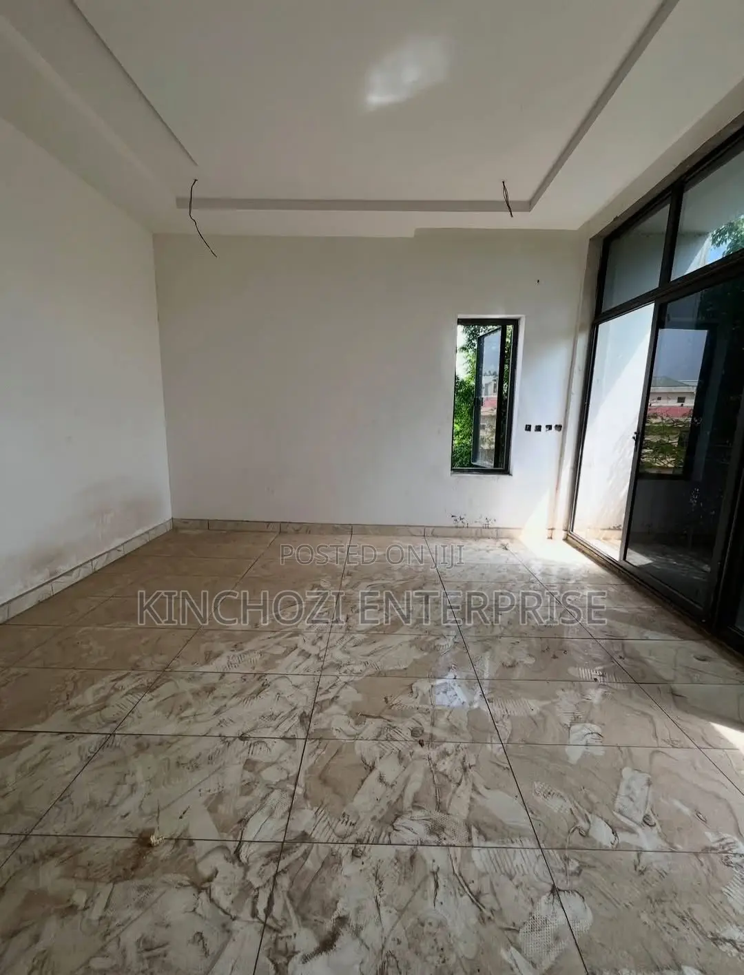 3bdrm Apartment in Wuse 2 for sale in Wuse 2