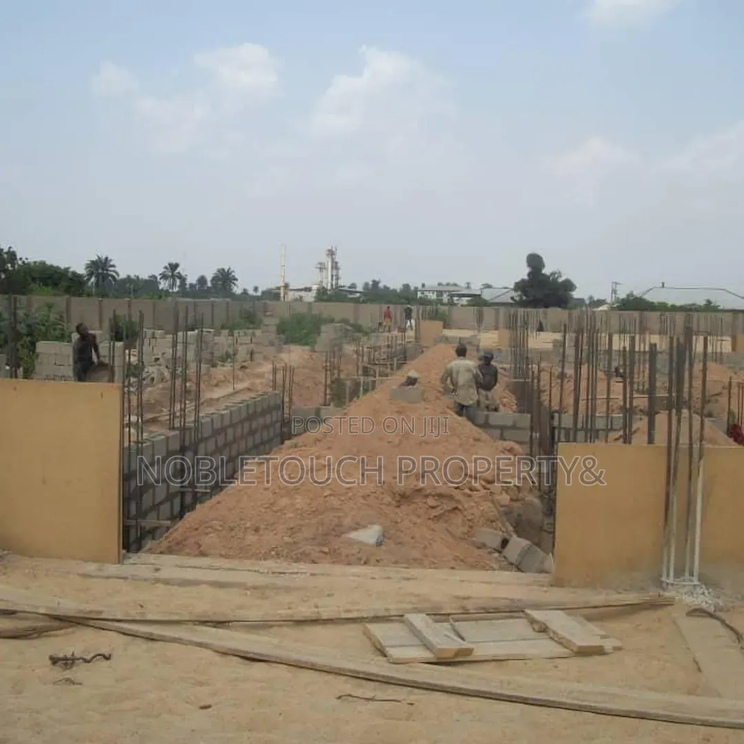 98-rooms Hotel Built Up To Decking, On 20plots Of Land At Delta State in Oshimili South