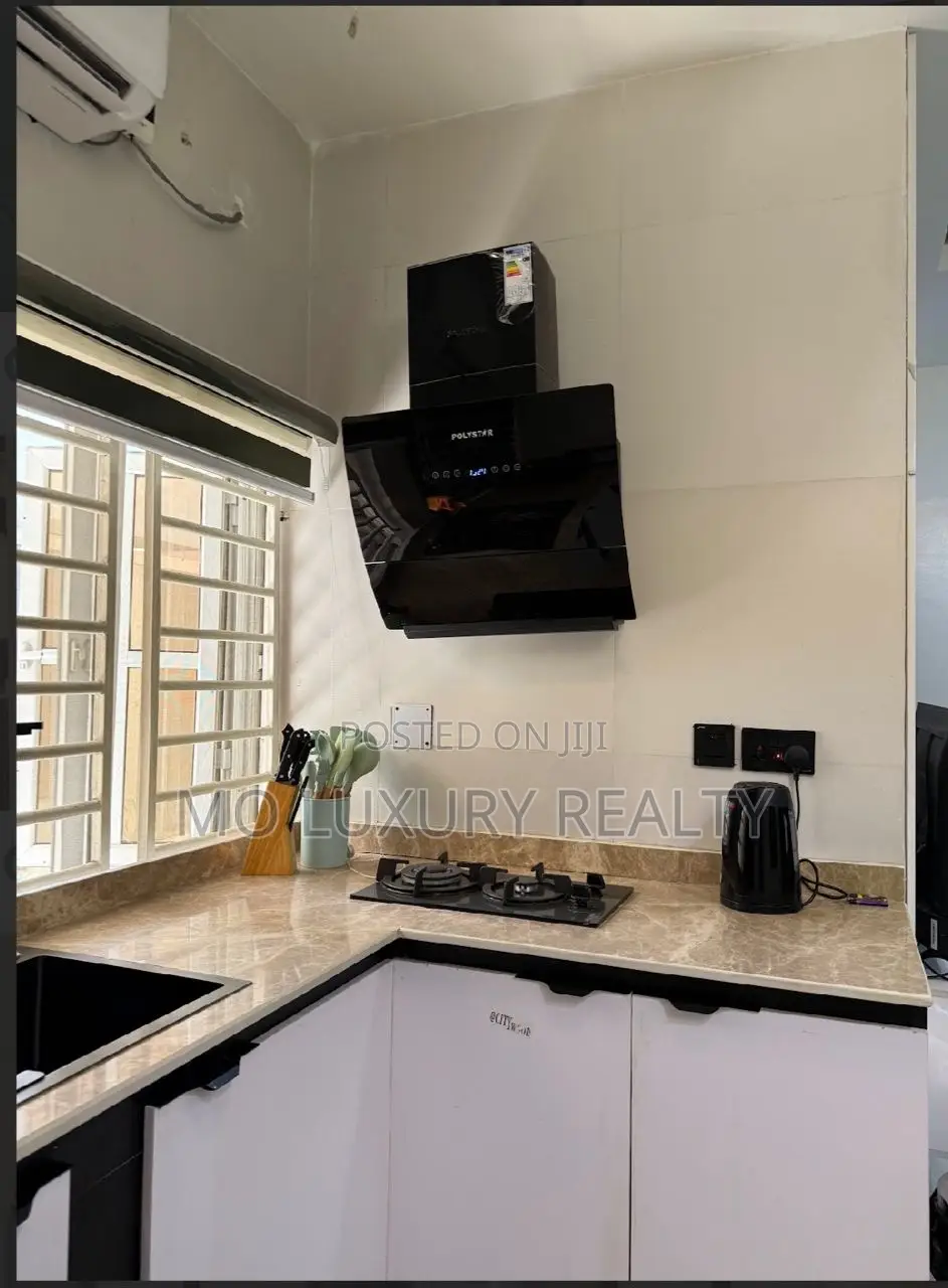 Studio Apt Shortlet Vi in Victoria Island