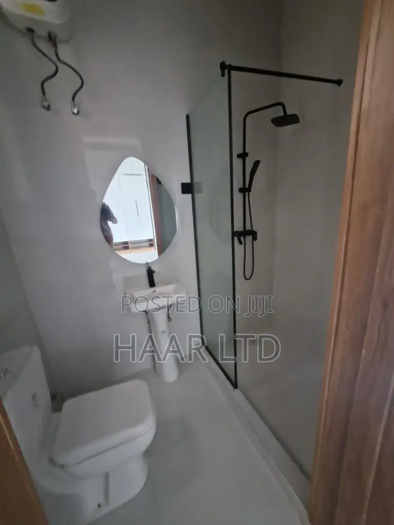 5bdrm Duplex in Ado / Ajah for sale in Ado / Ajah
