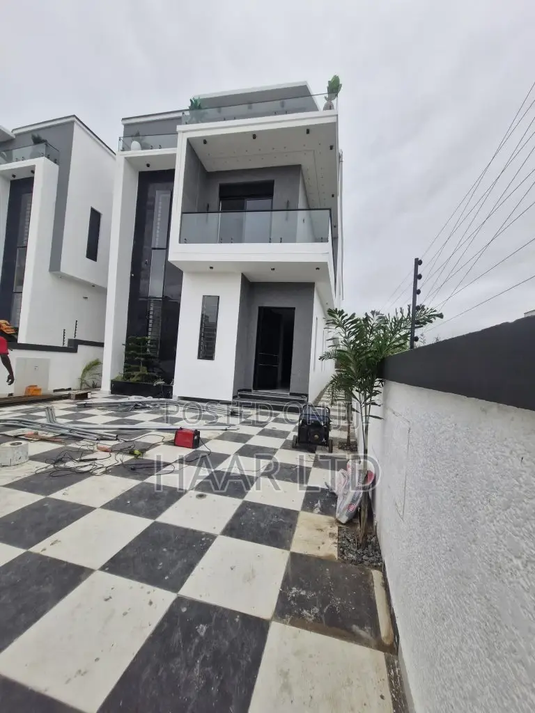 5bdrm Duplex in Ado / Ajah for sale in Ado / Ajah