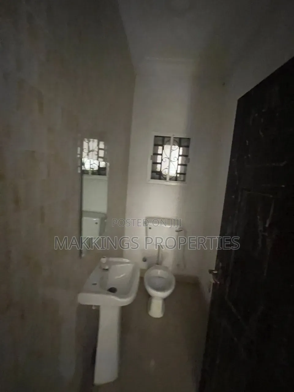 3bdrm Apartment in Igbo-efon for rent in Igbo-efon