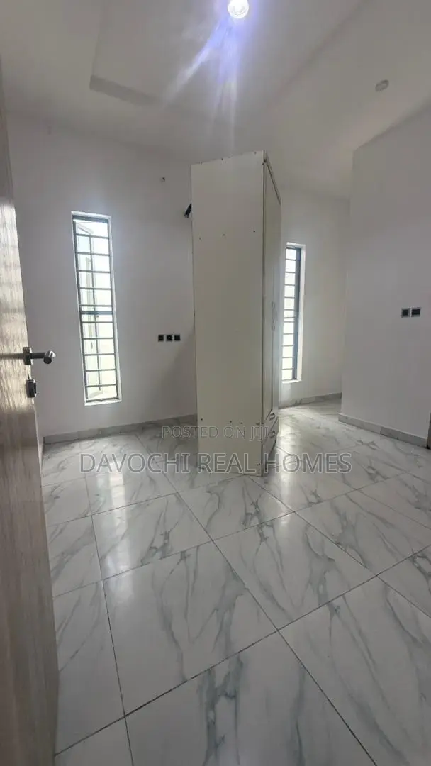 4bdrm Duplex in Ikota Gra, Lekki Phase 2 for rent in Lekki Phase 2