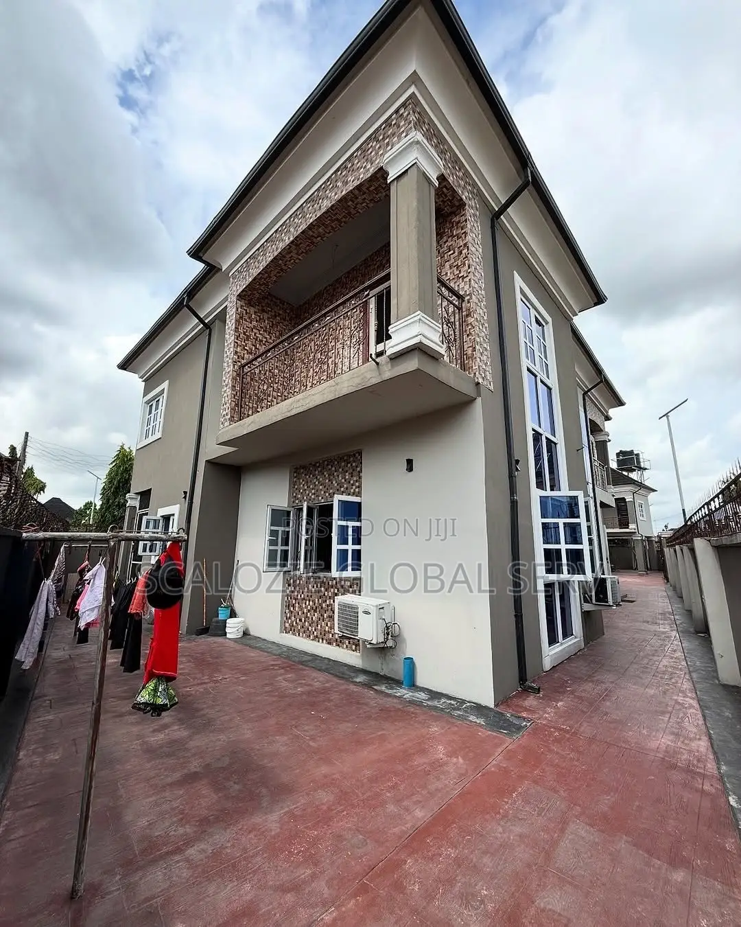 6bdrm Duplex in Farm Road 2 Elizou for sale in Port-Harcourt