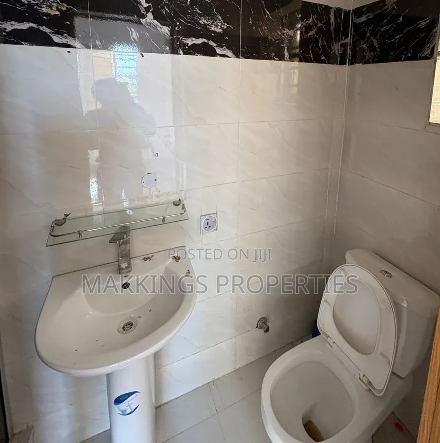 1bdrm Apartment in Lekki Phase 2 for rent in Lekki Phase 2