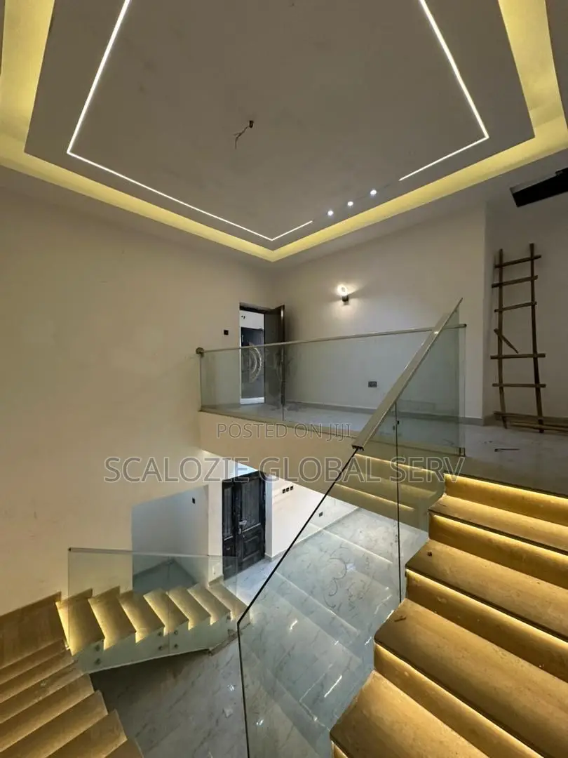 4bdrm Duplex in Sars Rd, Port for sale in Port-Harcourt