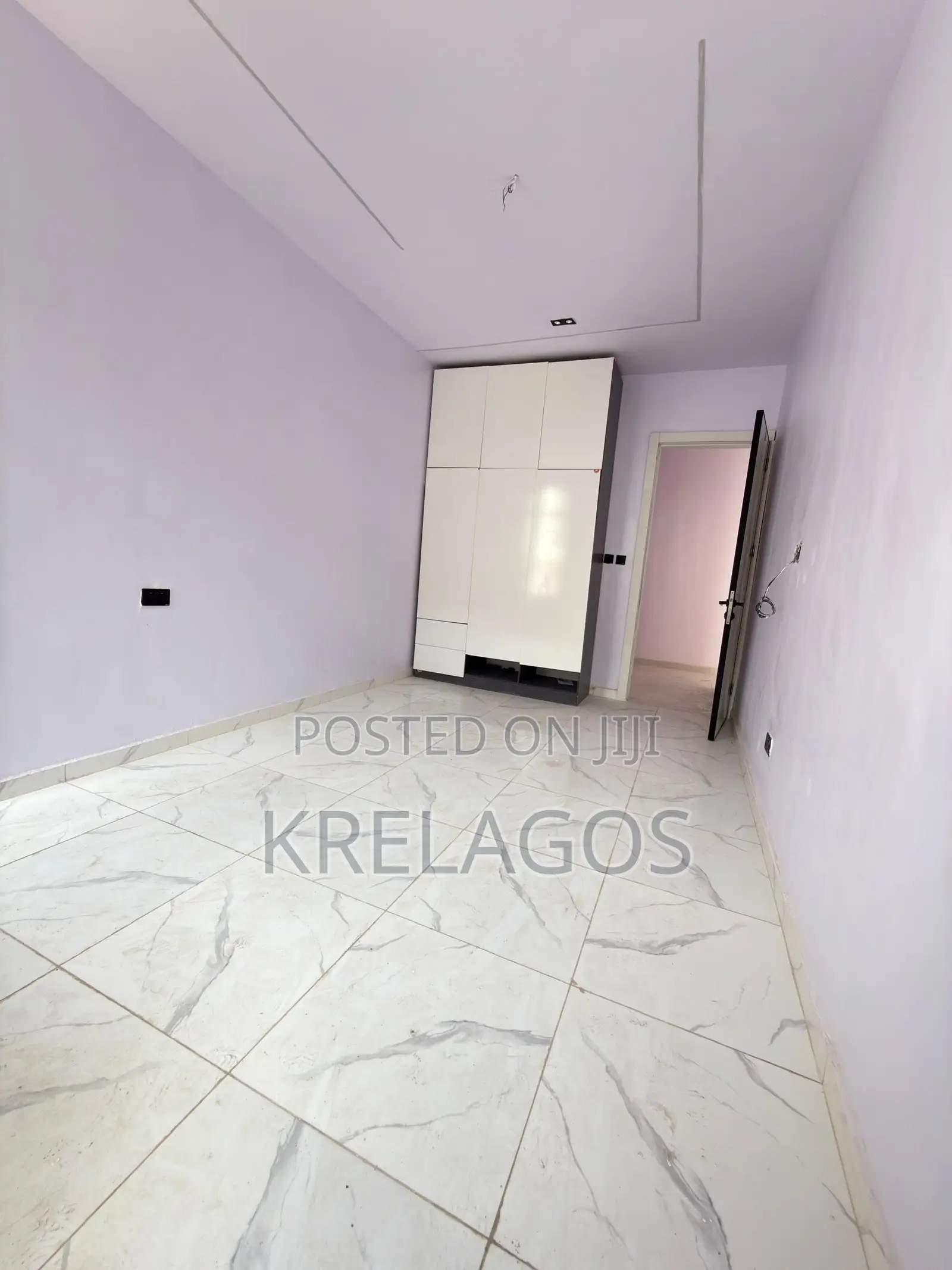 2bdrm Apartment in Ikate for sale in Ikate