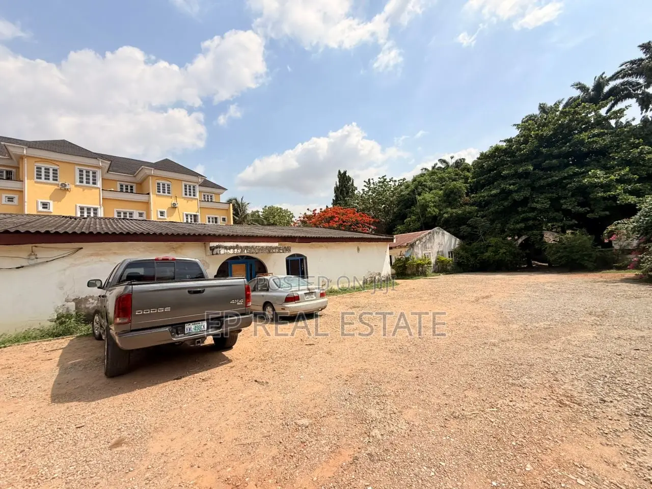 Old Structure and Land in Wuse 2