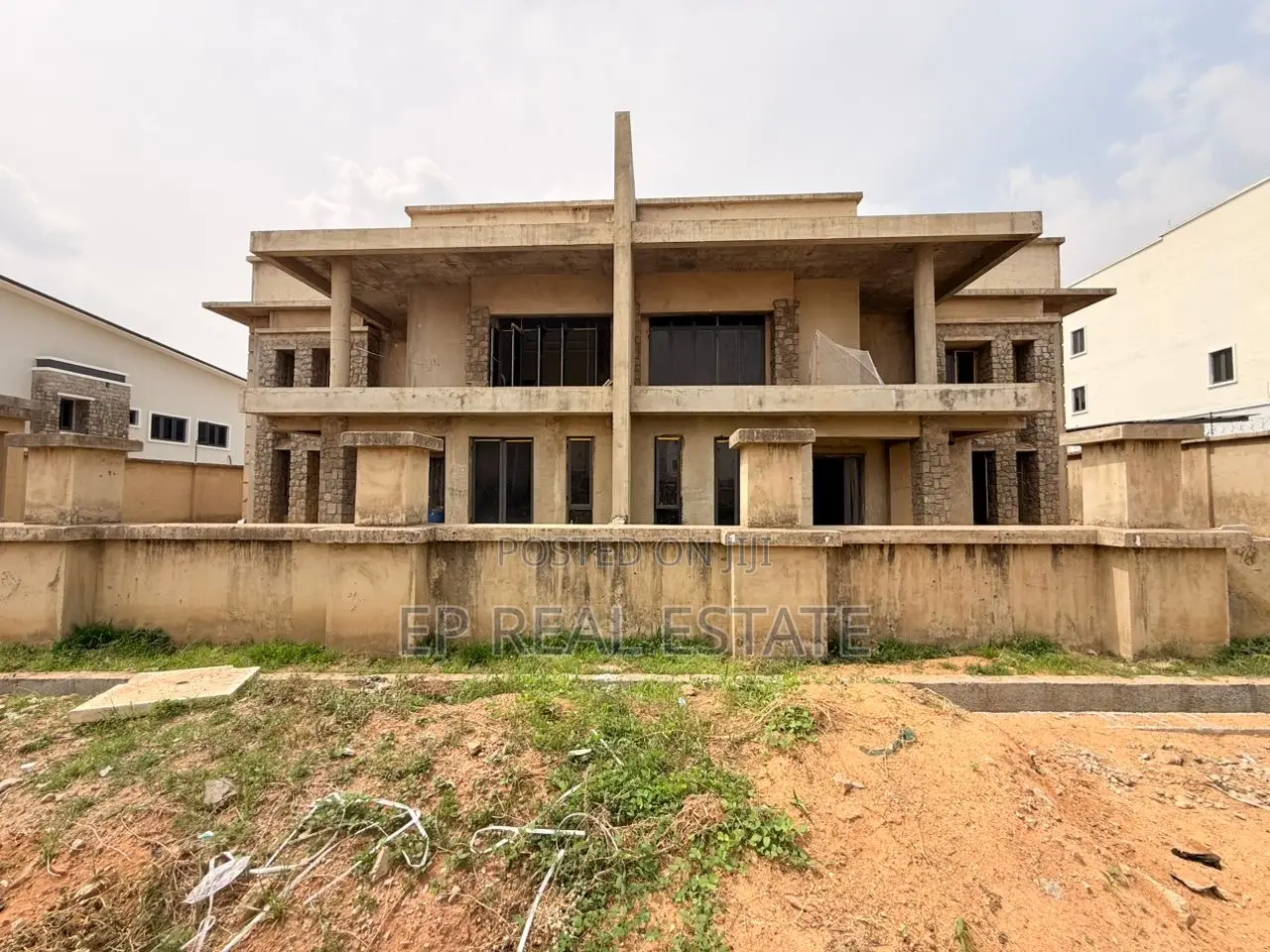 4bdrm Duplex in Kado for sale in Kado