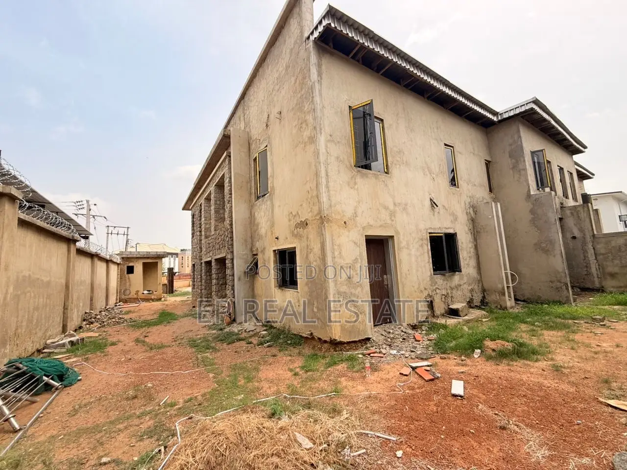 4bdrm Duplex in Kado for sale in Kado