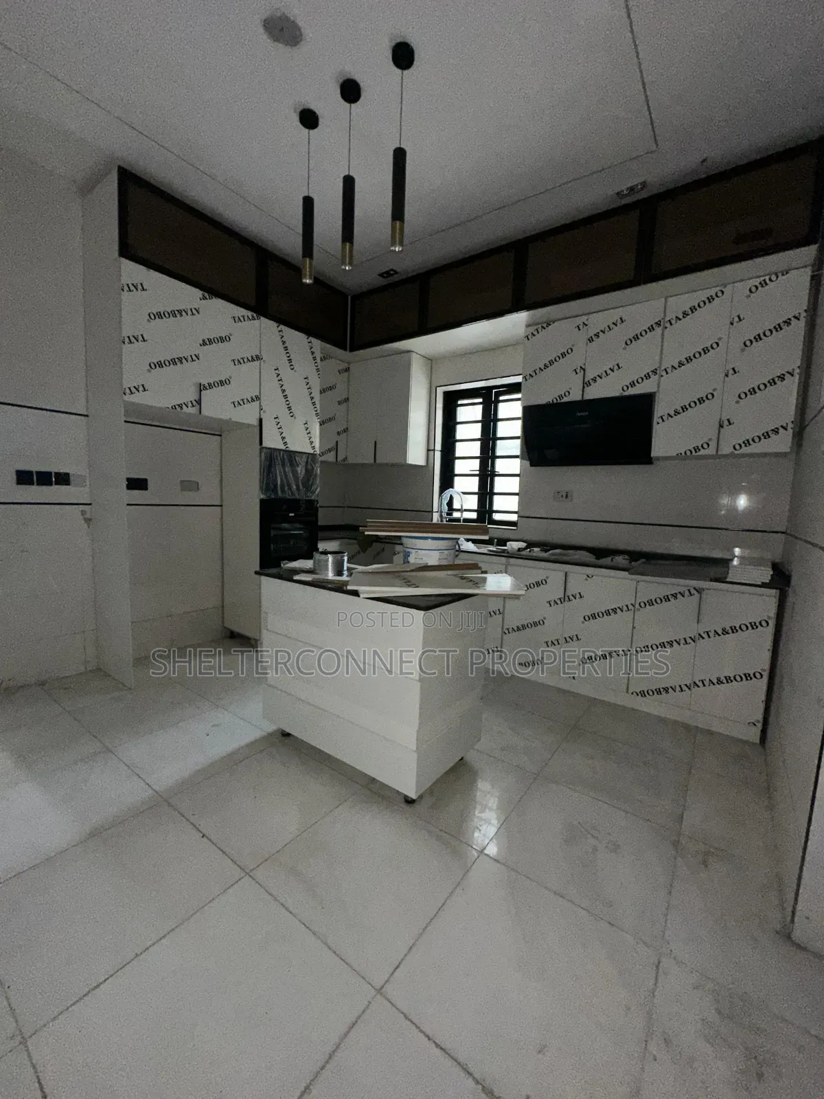 5bdrm Duplex in Ado / Ajah for sale in Ado / Ajah
