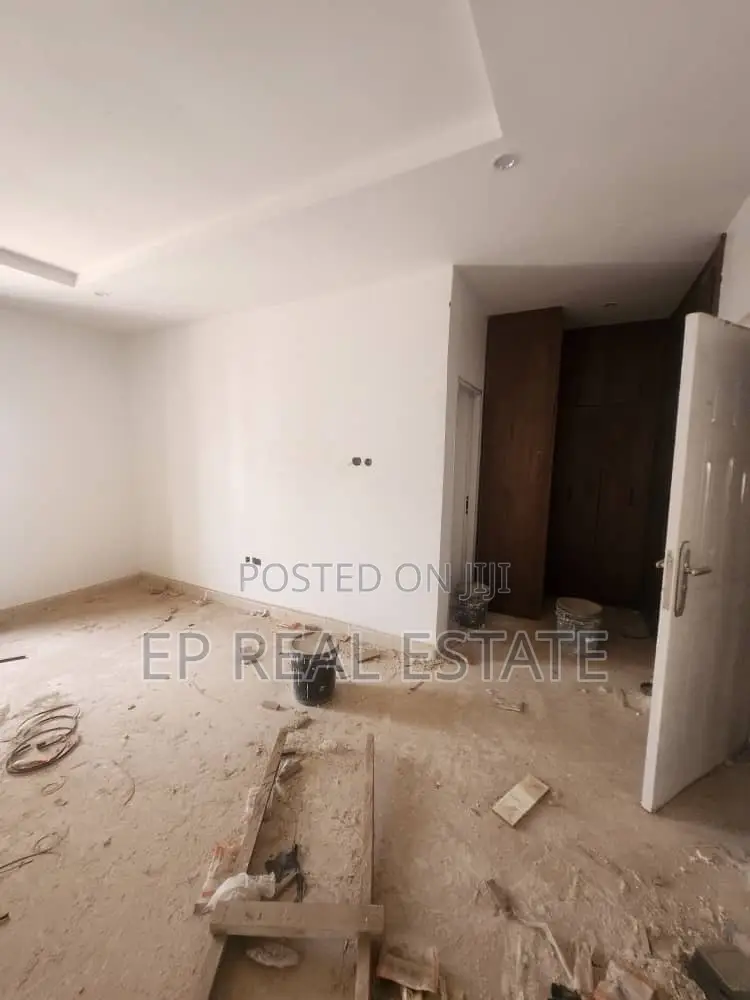 3bdrm Apartment in Kaura for rent in Kaura