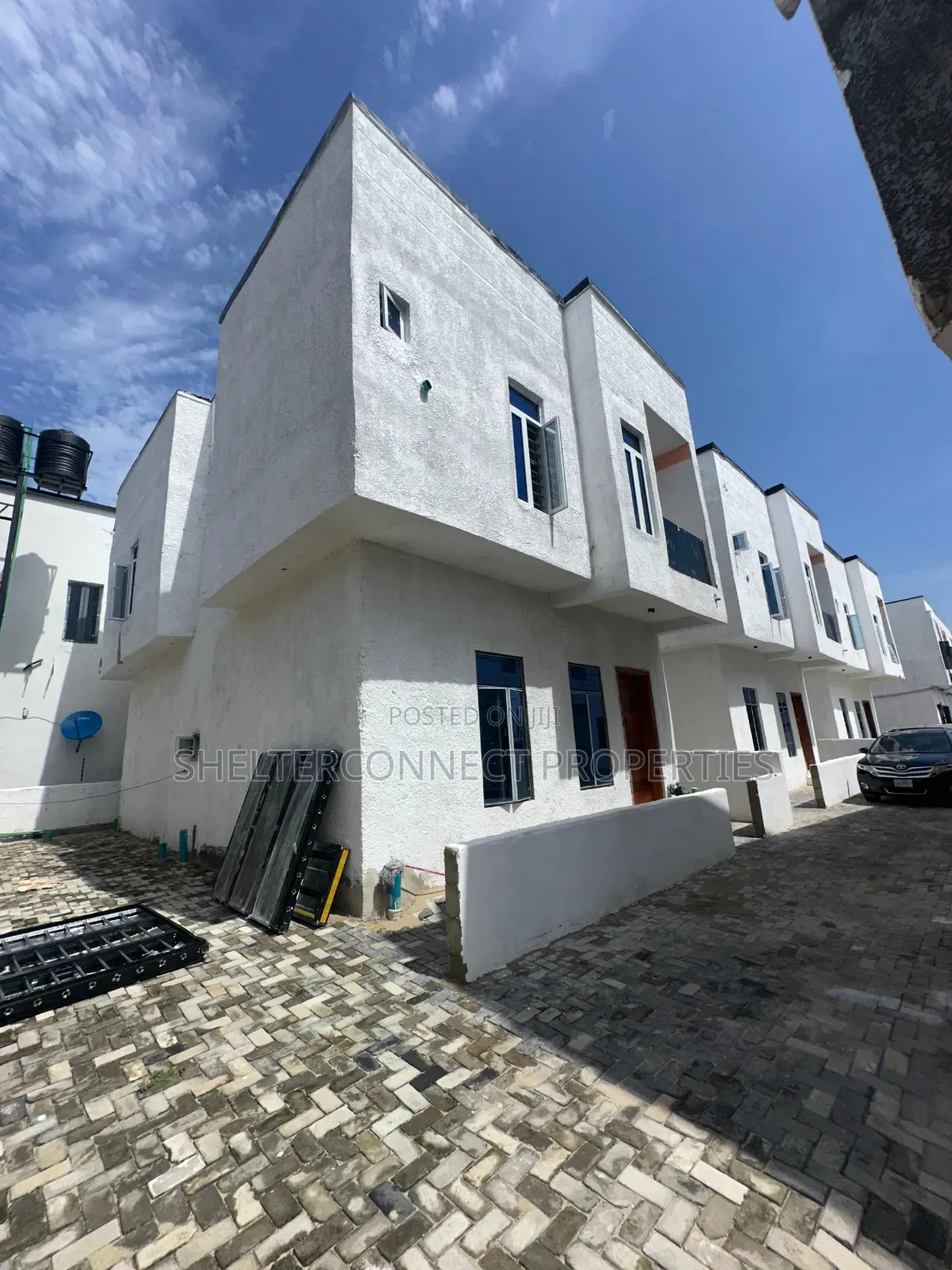 3bdrm Duplex in Ado / Ajah for sale in Ado / Ajah