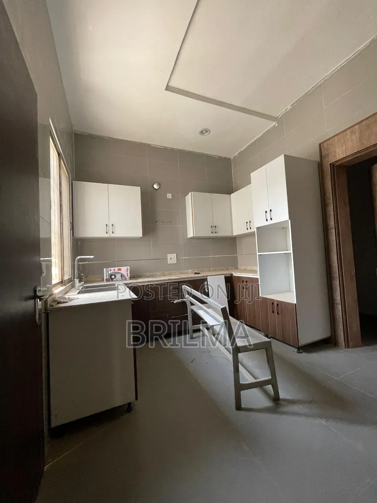 5bdrm Duplex in Jahi for sale in Jahi