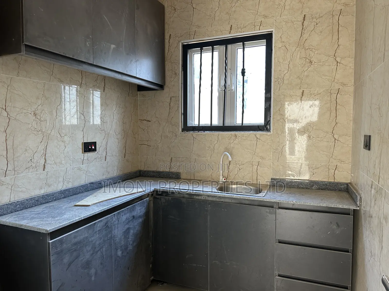 Studio Apartment in Freedom Avenue, for rent in Dutse-Alhaji