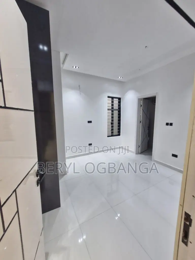 5bdrm House in Ado / Ajah for sale in Ado / Ajah
