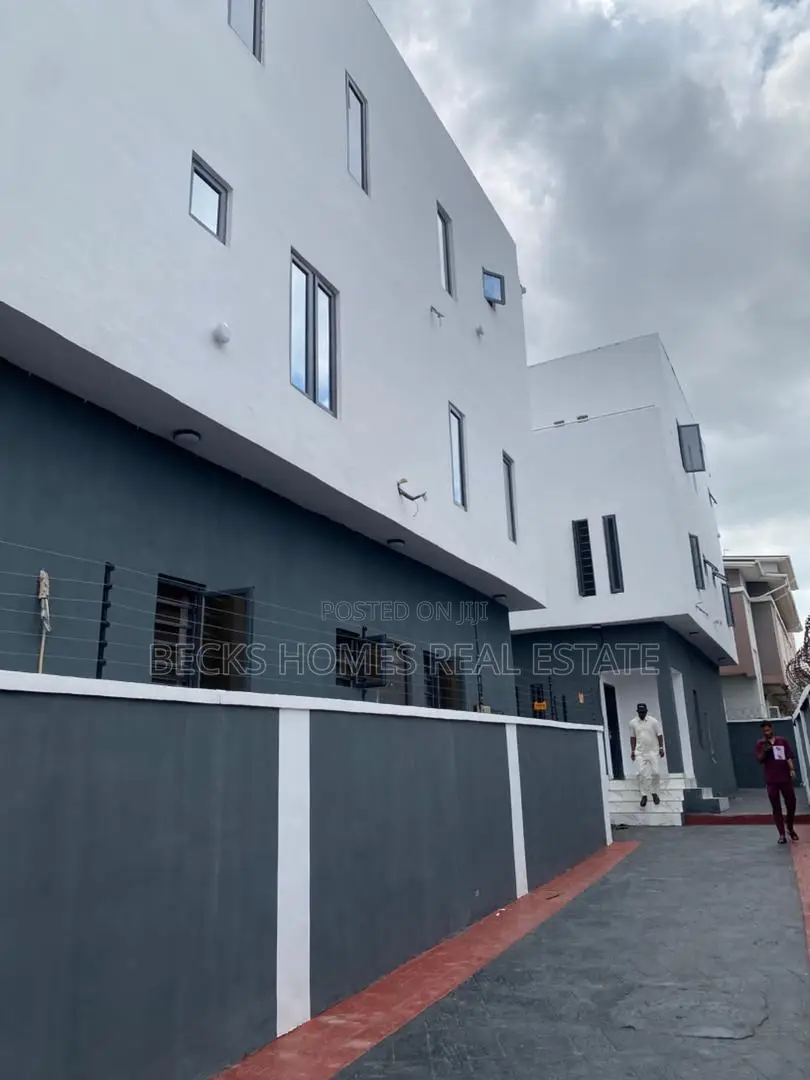 Furnished 4bdrm Duplex in Magodo Phase 1 for rent in Magodo