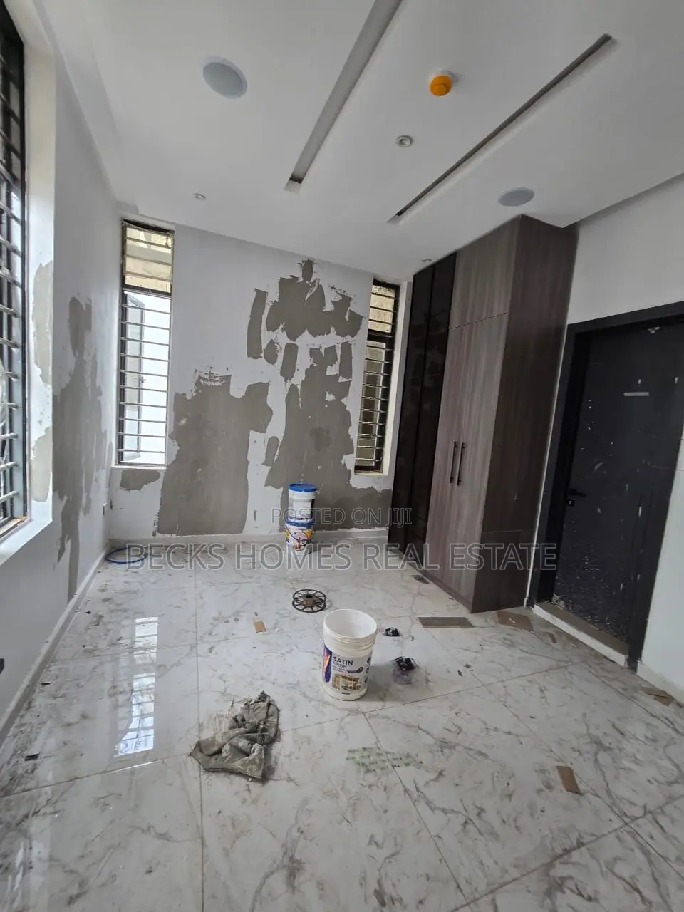 4bdrm Duplex in Omole Phase 2 for sale in Omole Phase 2