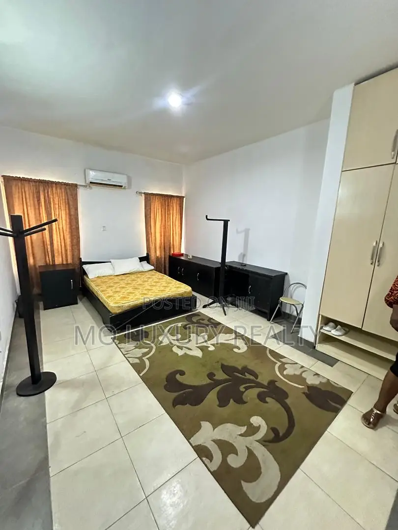 3bdrm Apartment in Lekki Phase 1 for rent in Lekki Phase 1