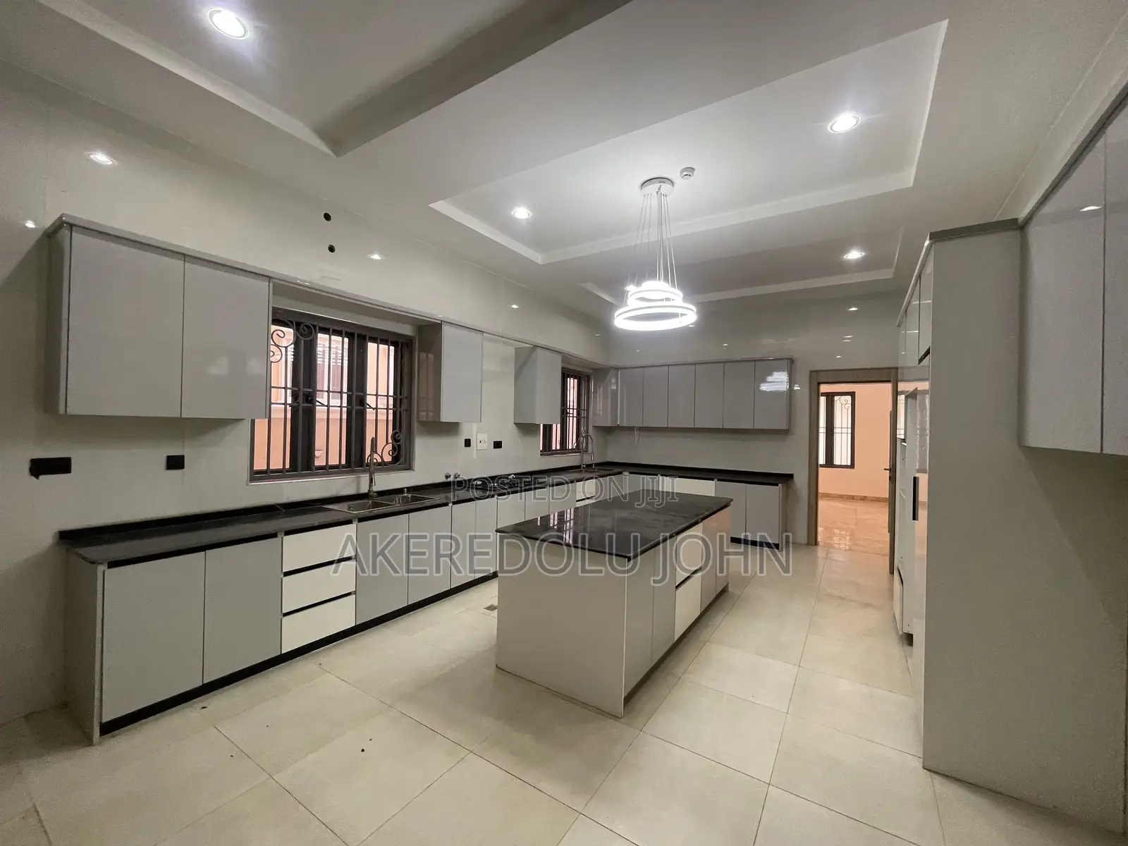 7bdrm Duplex in Guzape District for sale in Guzape District