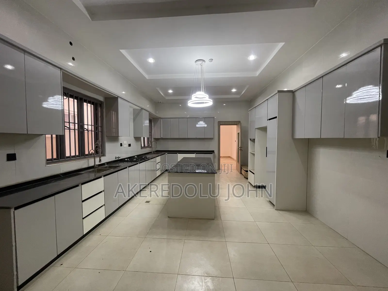 7bdrm Duplex in Guzape District for sale in Guzape District