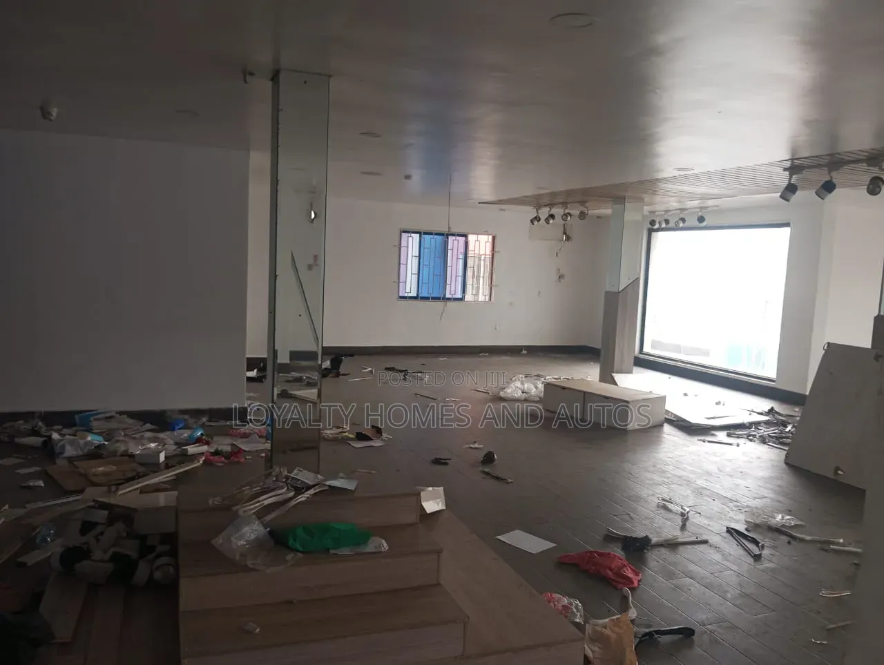 Commercial Space in Opebi