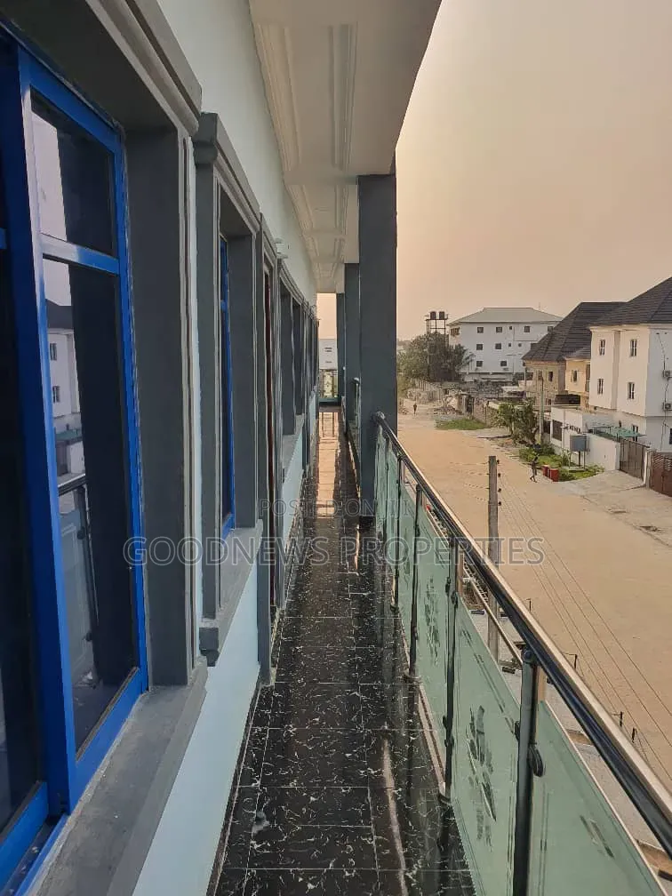1bdrm Room & Parlour in Orchid Road Lekki, Ikota for rent in Ikota