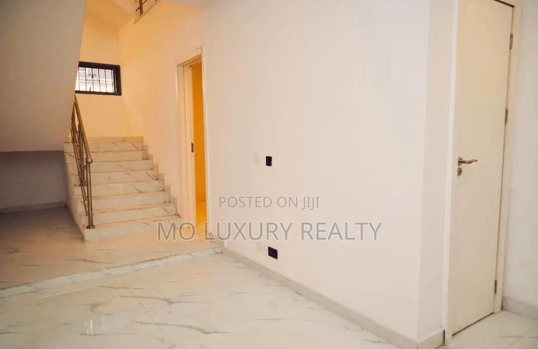 4bdrm Townhouse / Terrace in Victoria Island for rent in Victoria Island