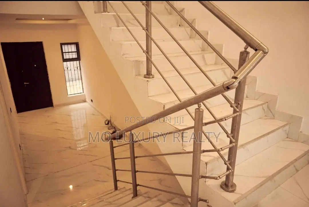 4bdrm Townhouse / Terrace in Victoria Island for rent in Victoria Island