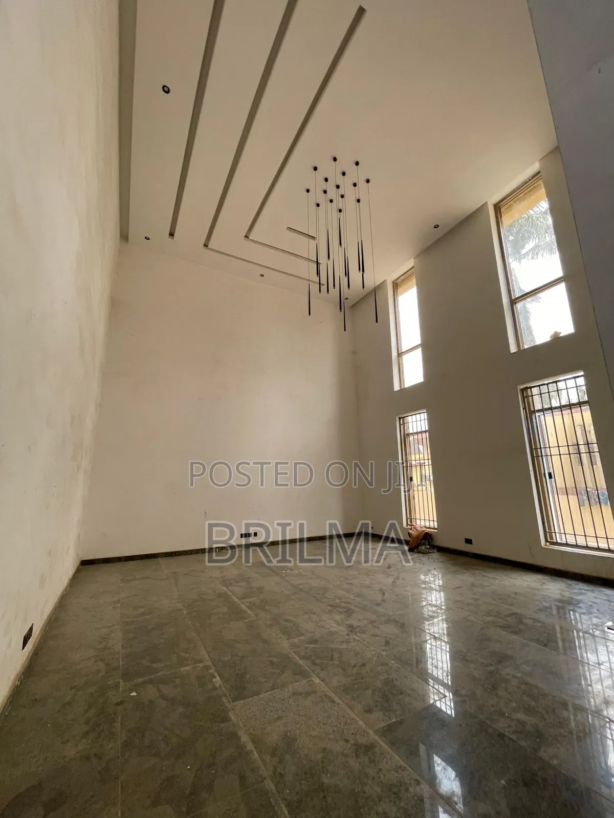 5bdrm Duplex in Maitama for sale in Maitama