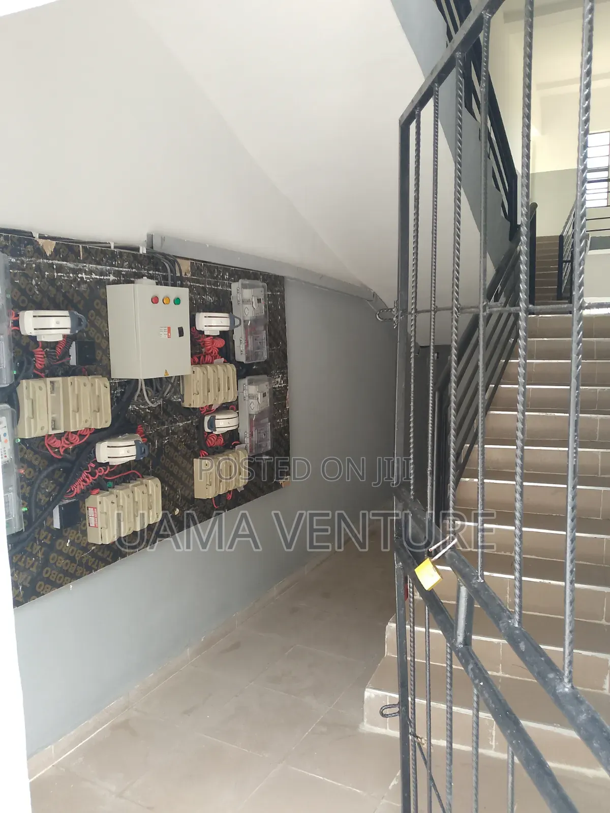 2bdrm Block of Flats in Aiyeteju for rent in Aiyeteju