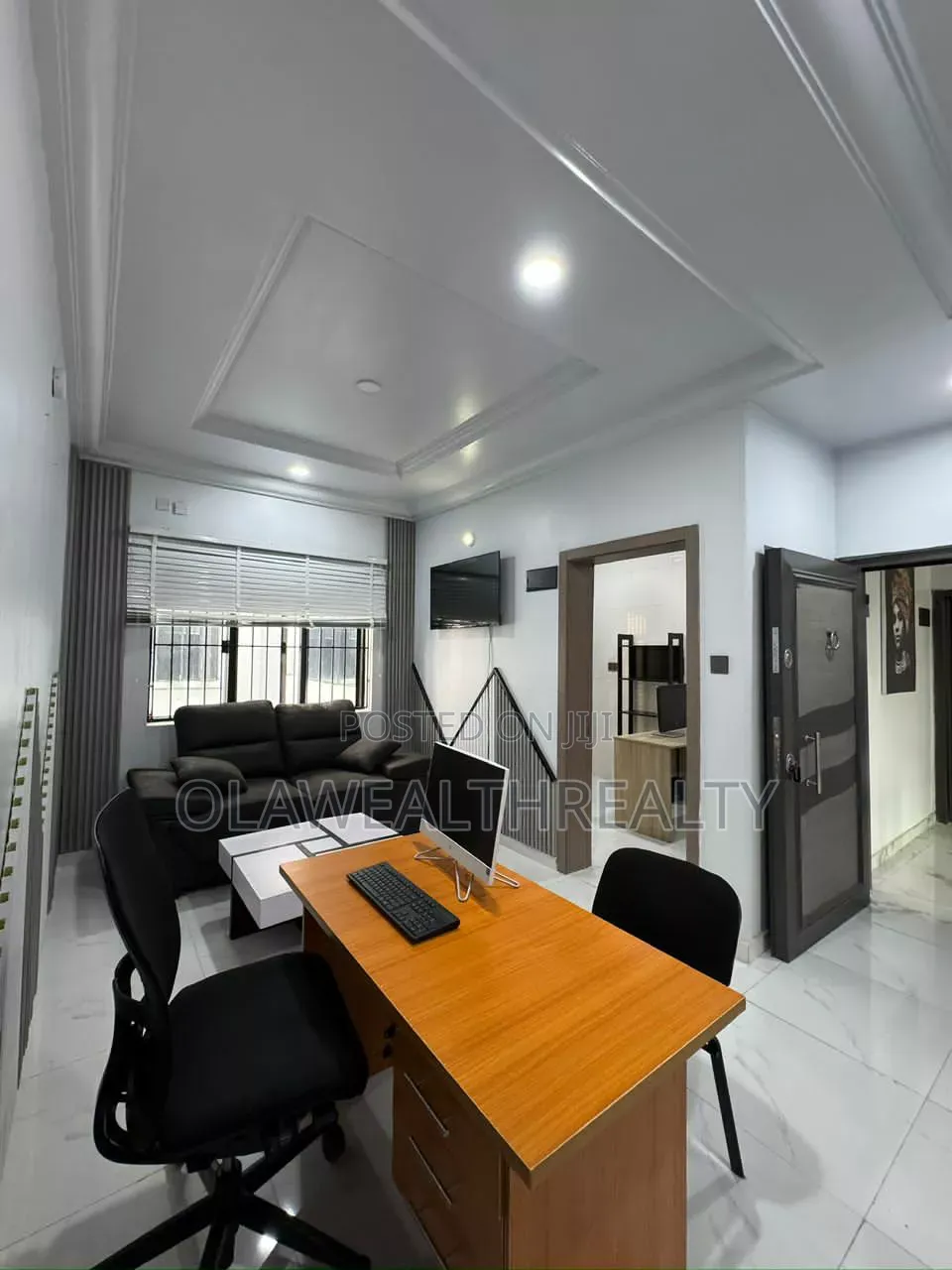 Commercial 3 Bedroom Apartment at New Bodija in Bodija