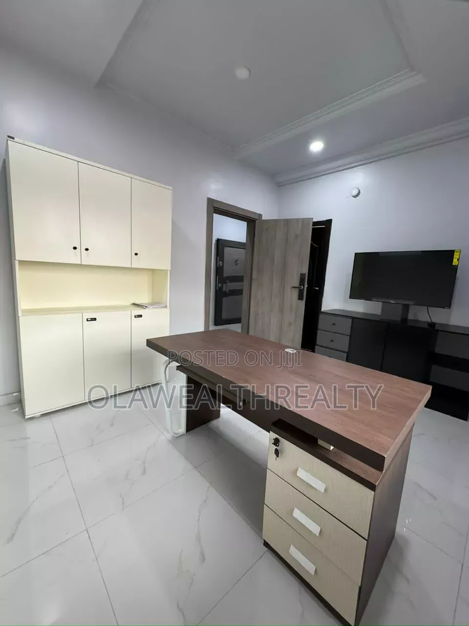 Commercial 3 Bedroom Apartment at New Bodija in Bodija