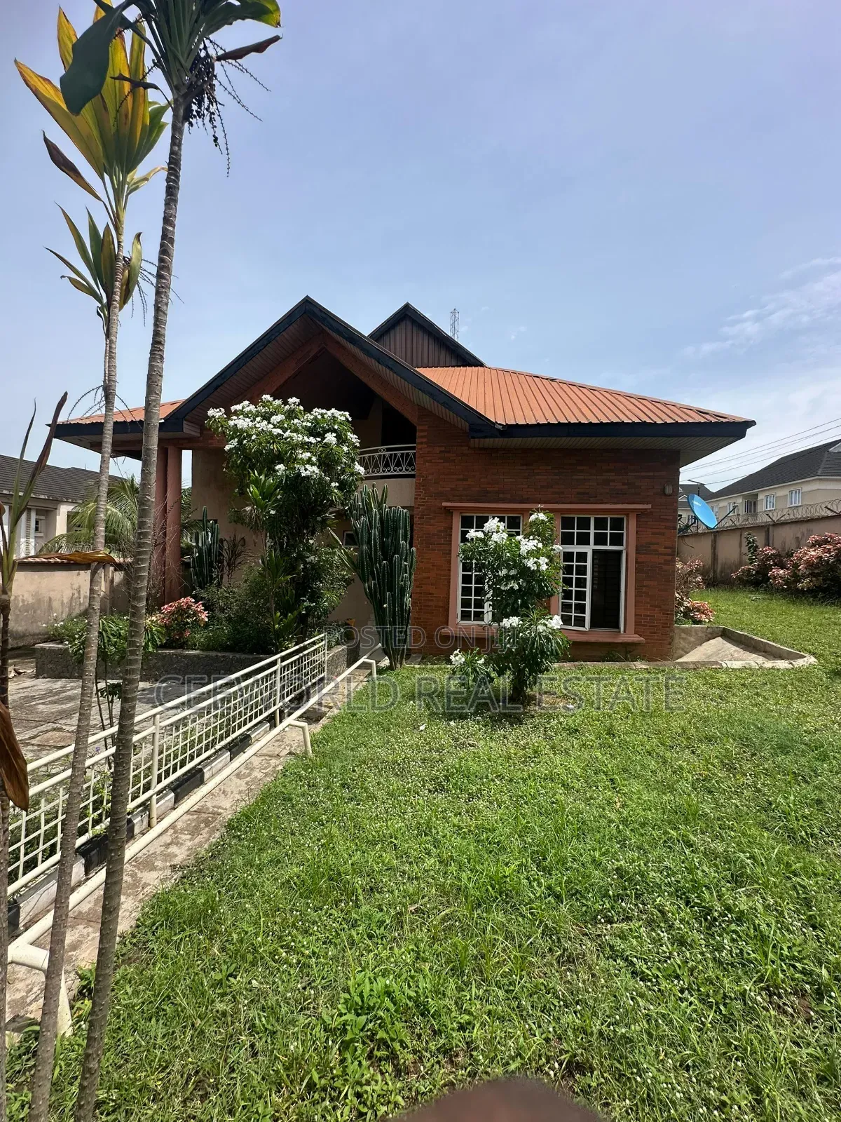 6bdrm Duplex in Agodi Gra for rent in Agodi