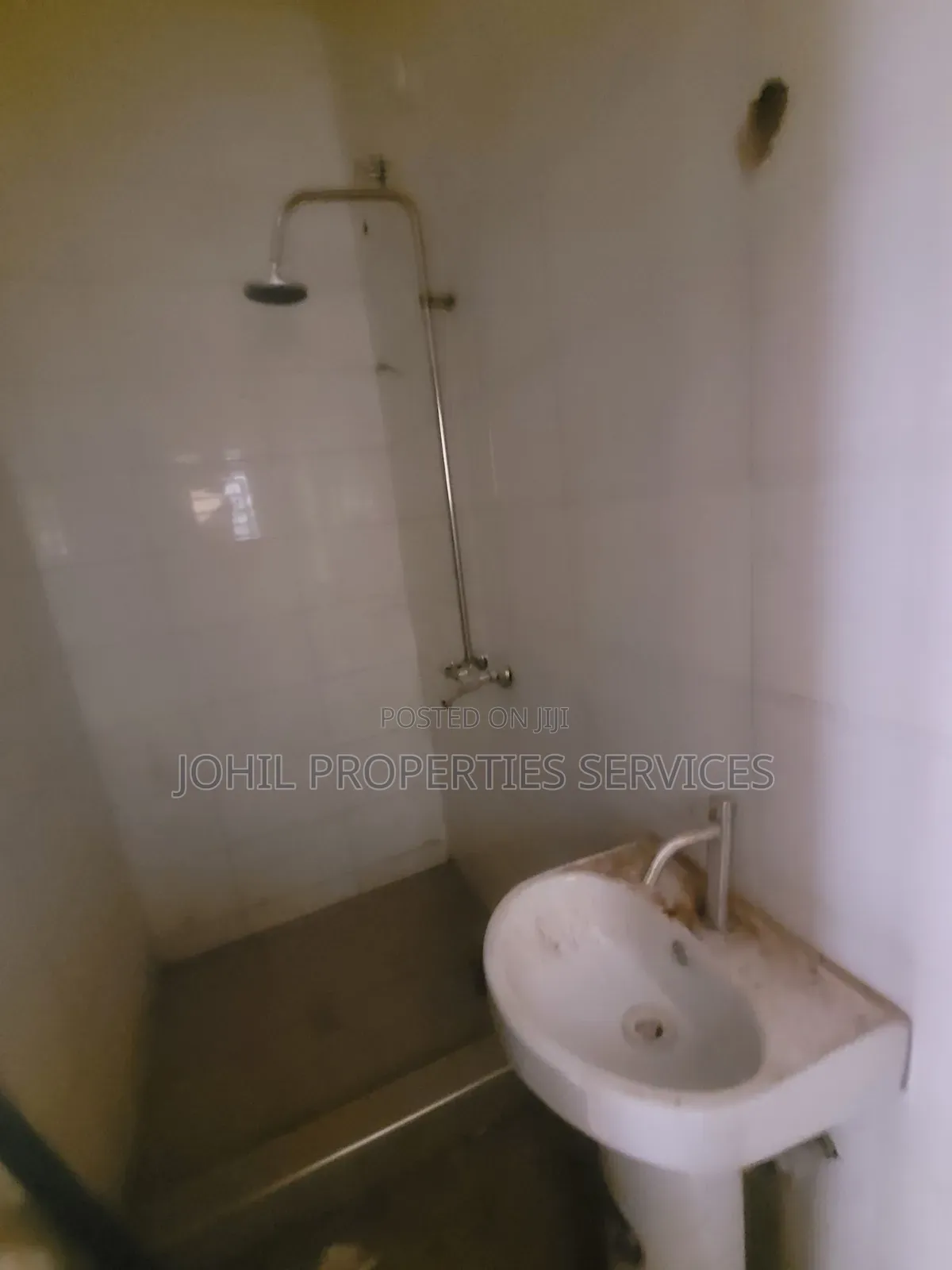 3bdrm Duplex in Life Camp for rent in Life Camp