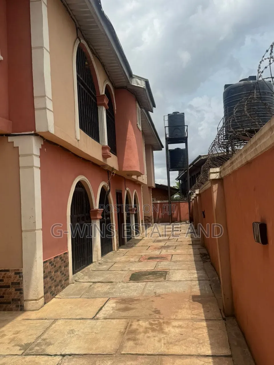 4bdrm Block of Flats in Federal Government, Benin City for sale in Benin City