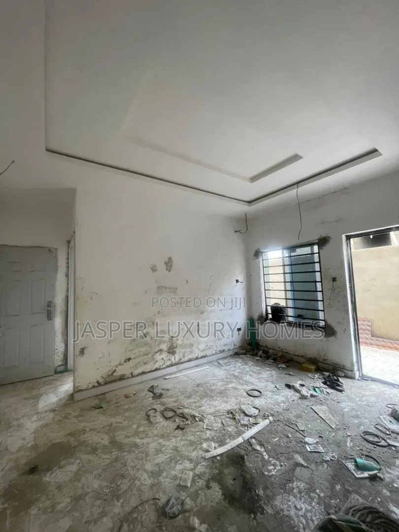Mini Flat in Iwaya for rent in Iwaya