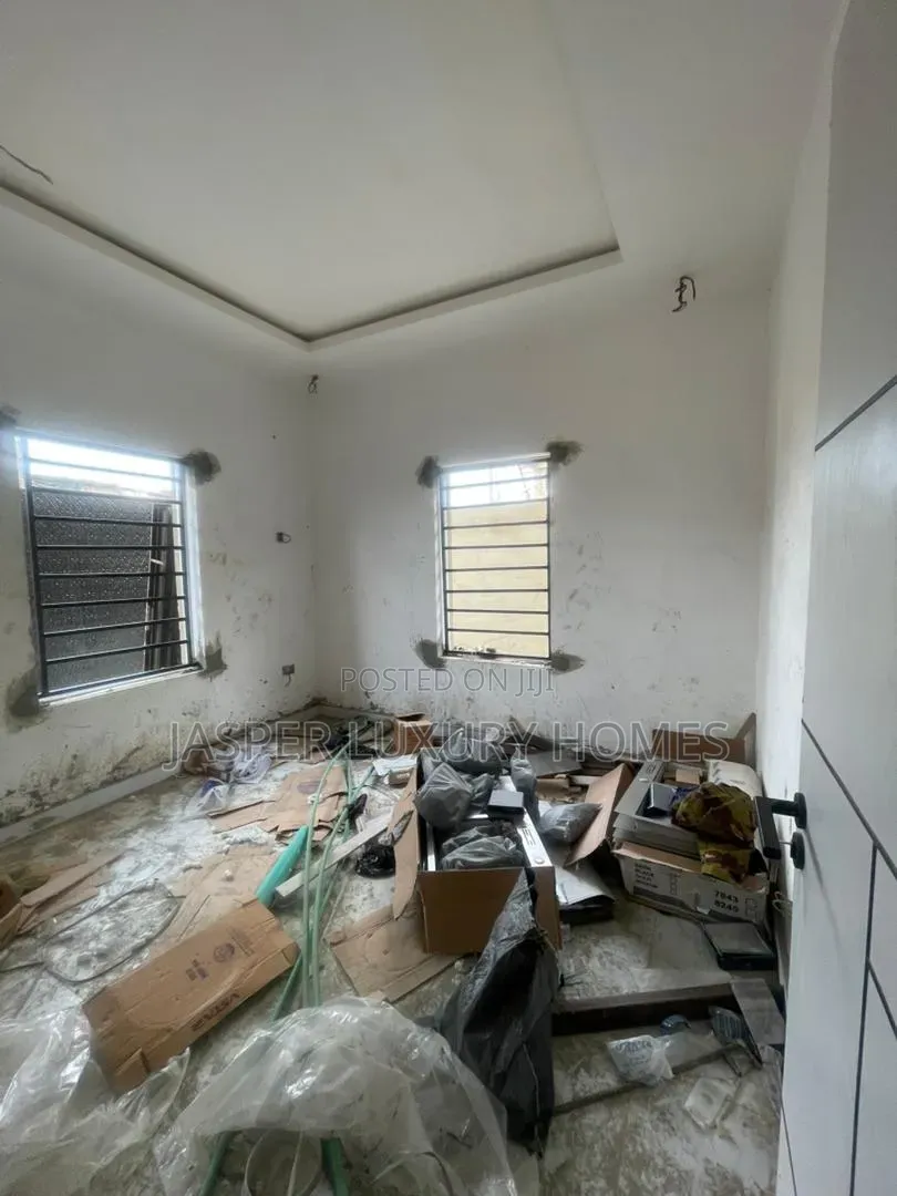 Mini Flat in Iwaya for rent in Iwaya