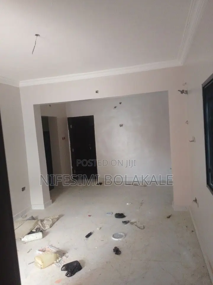 2bdrm Block of Flats in Ologede Estate, New, Odo Ona for rent in Odo Ona