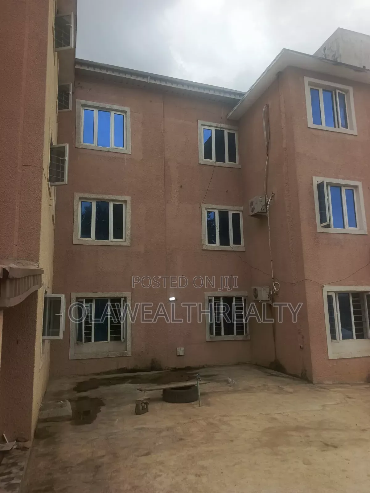 3bdrm Block of Flats in Iyanganku for rent in Iyanganku