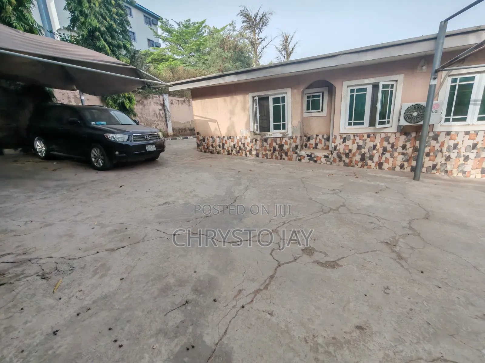 3bdrm Bungalow in Zone 6 / Wuse for sale in Zone 6 / Wuse