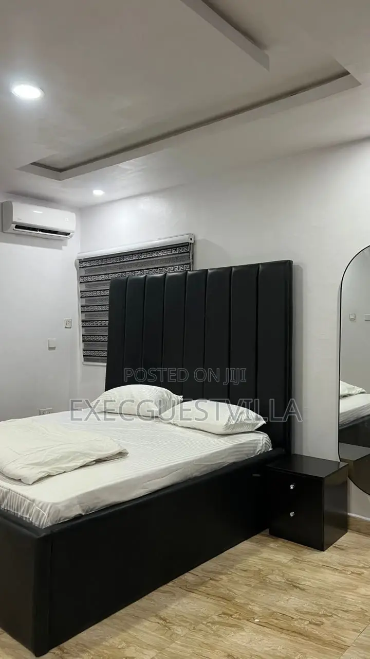 Executive Modern 1-Bedroom Serviced Apartment in Lekki Palm City in Ado / Ajah