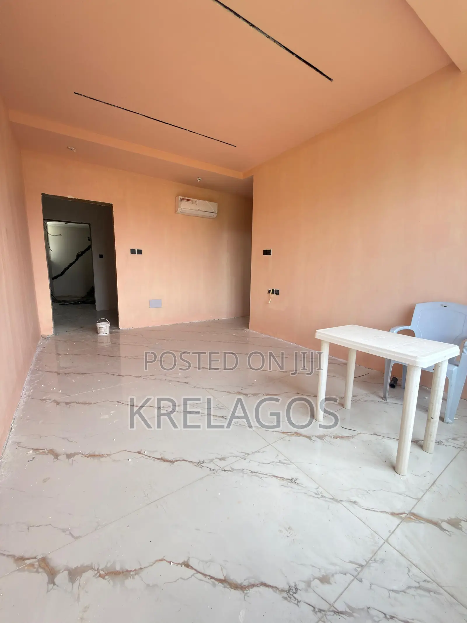 4bdrm Duplex in Ikate for sale in Ikate