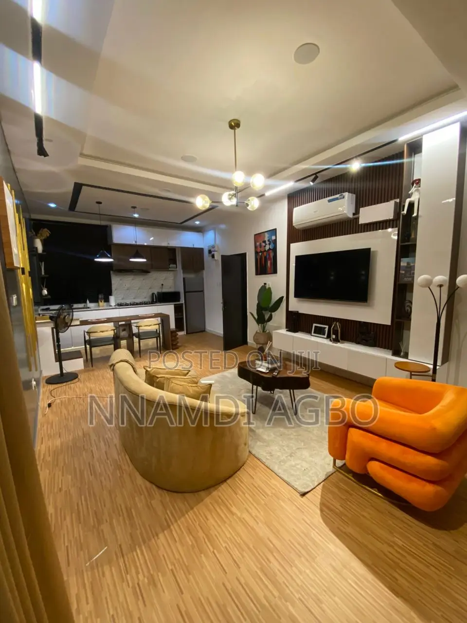 Furnished 1bdrm Apartment in Adekunle for sale in Adekunle