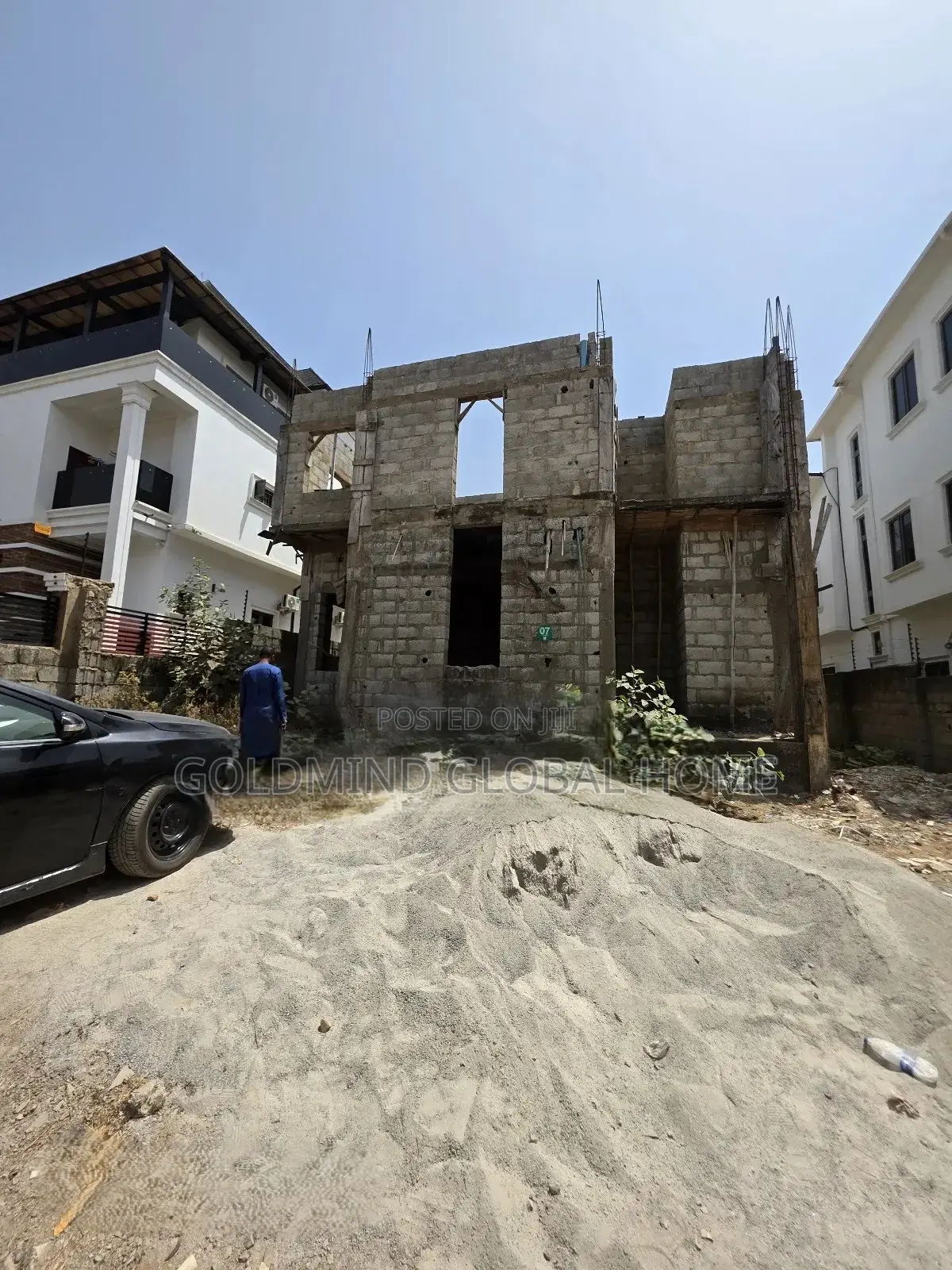6bdrm Duplex in Lugbe District. for sale in Sabon Lugbe