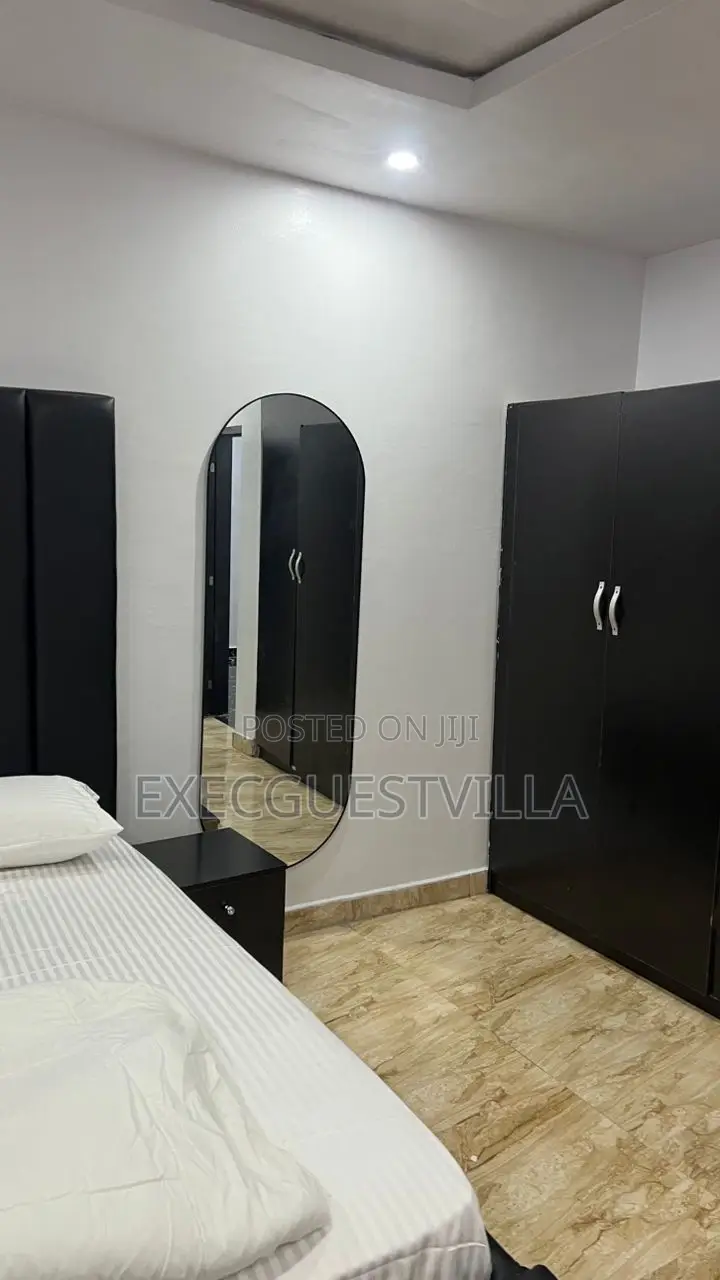 Executive Modern 1-Bedroom Serviced Apartment in Lekki Palm City in Ado / Ajah