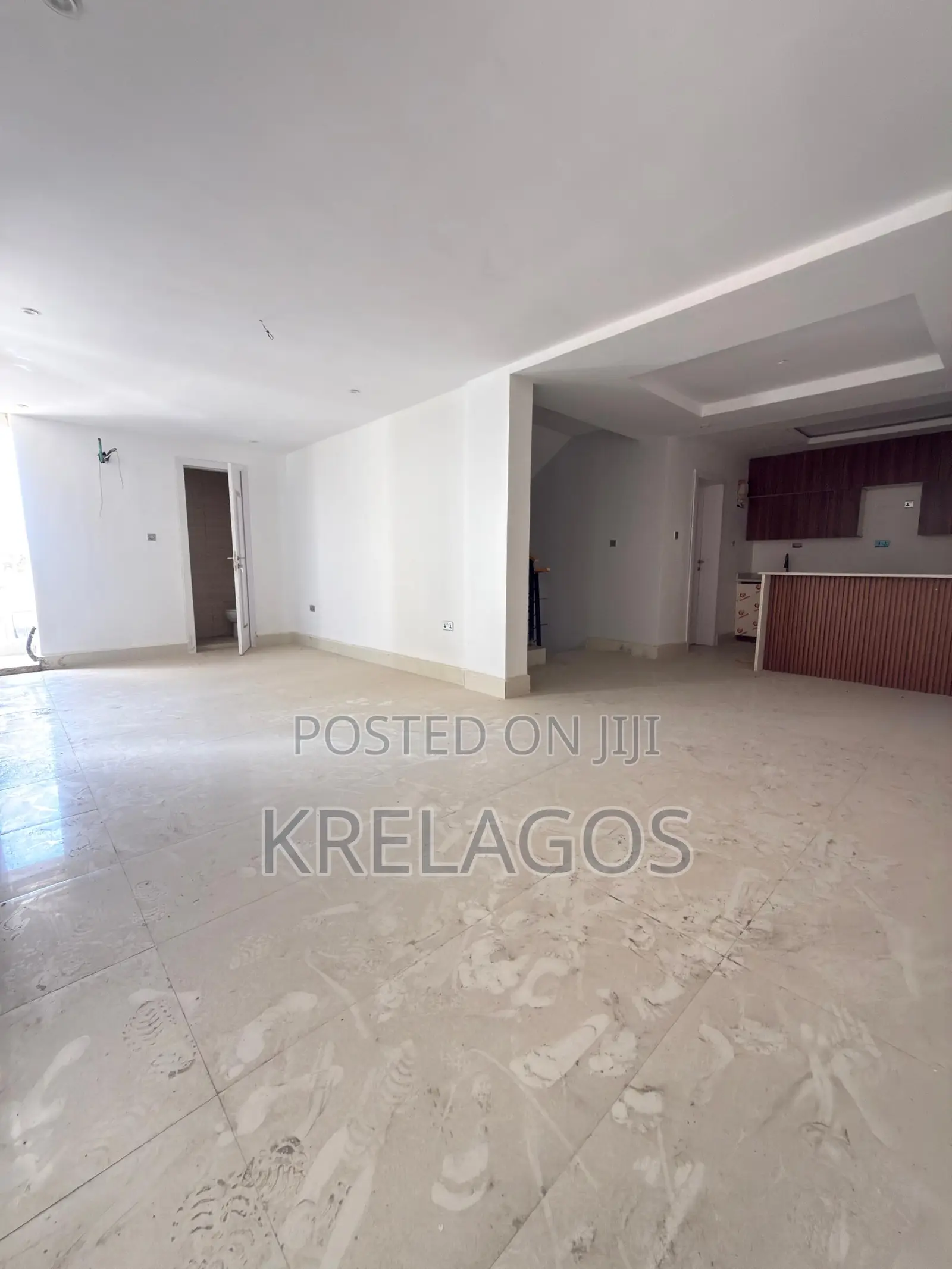 4bdrm Duplex in Ikate for sale in Ikate