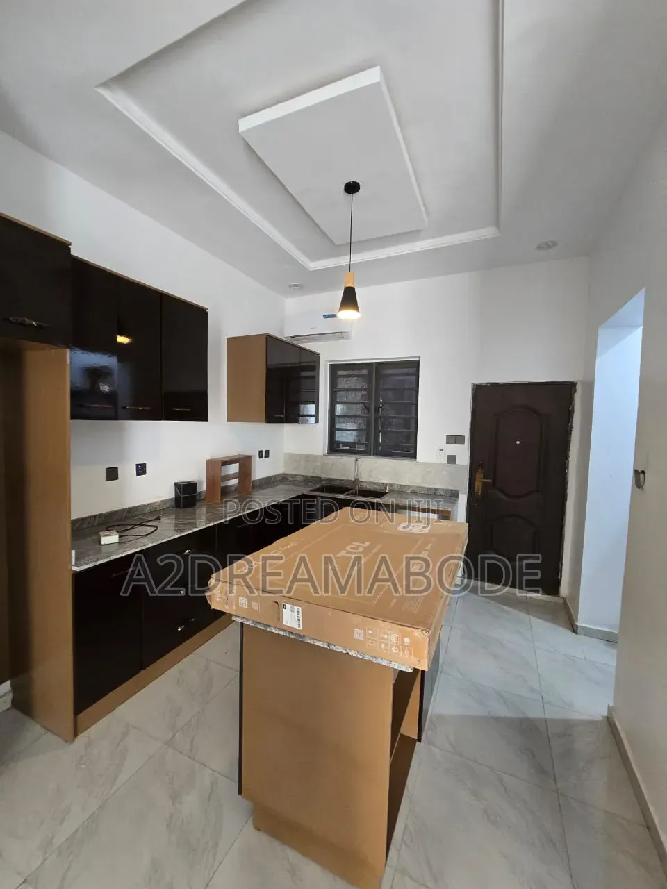 Furnished 3bdrm Duplex in Omole Phase 2 for rent in Omole Phase 2
