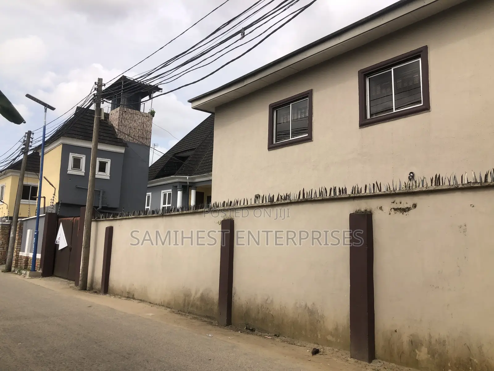 3bdrm Block of Flats in Obio-Akpor for sale in Obio-Akpor